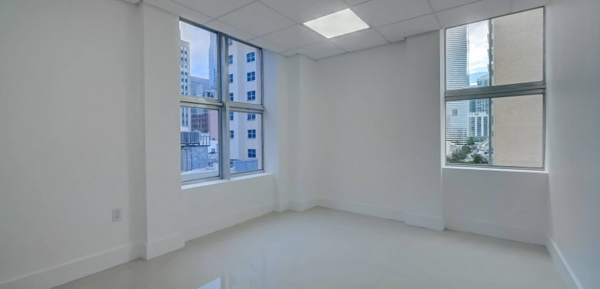 Amazing Property in the Heart of Downtown Miami