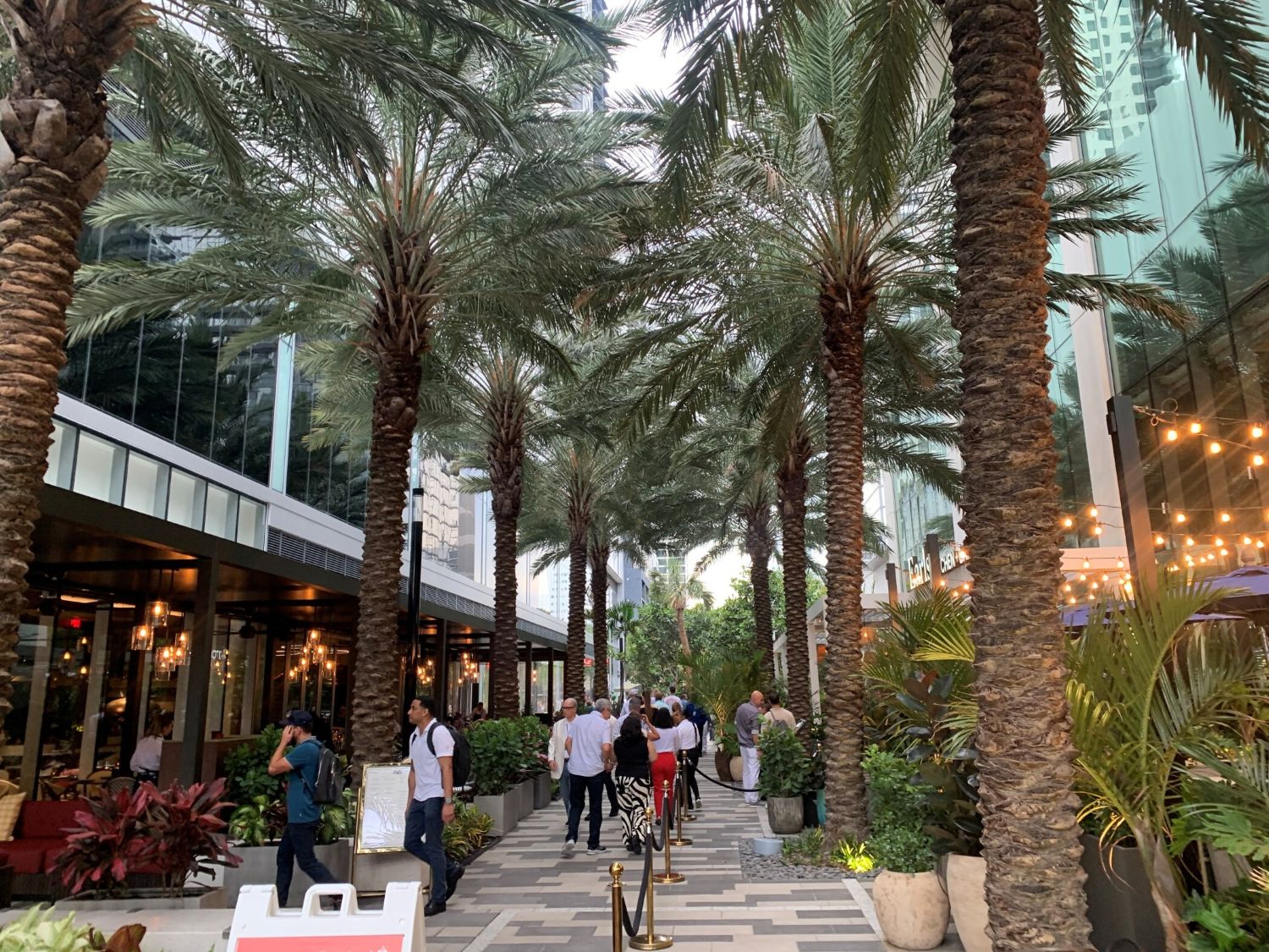 Downtown Miami retail space and plaza open in nation's second-largest project of its kind