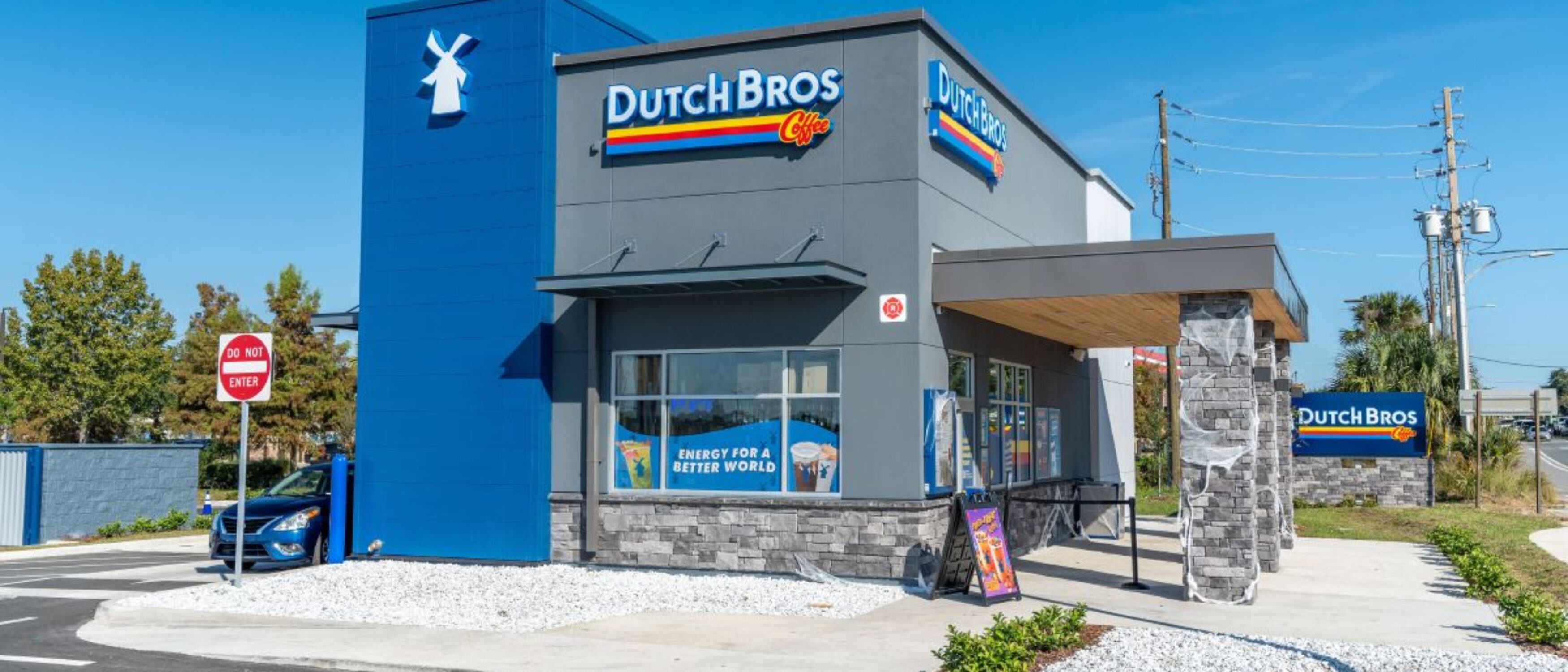 NNN Coffee Investment in Eustis, FL