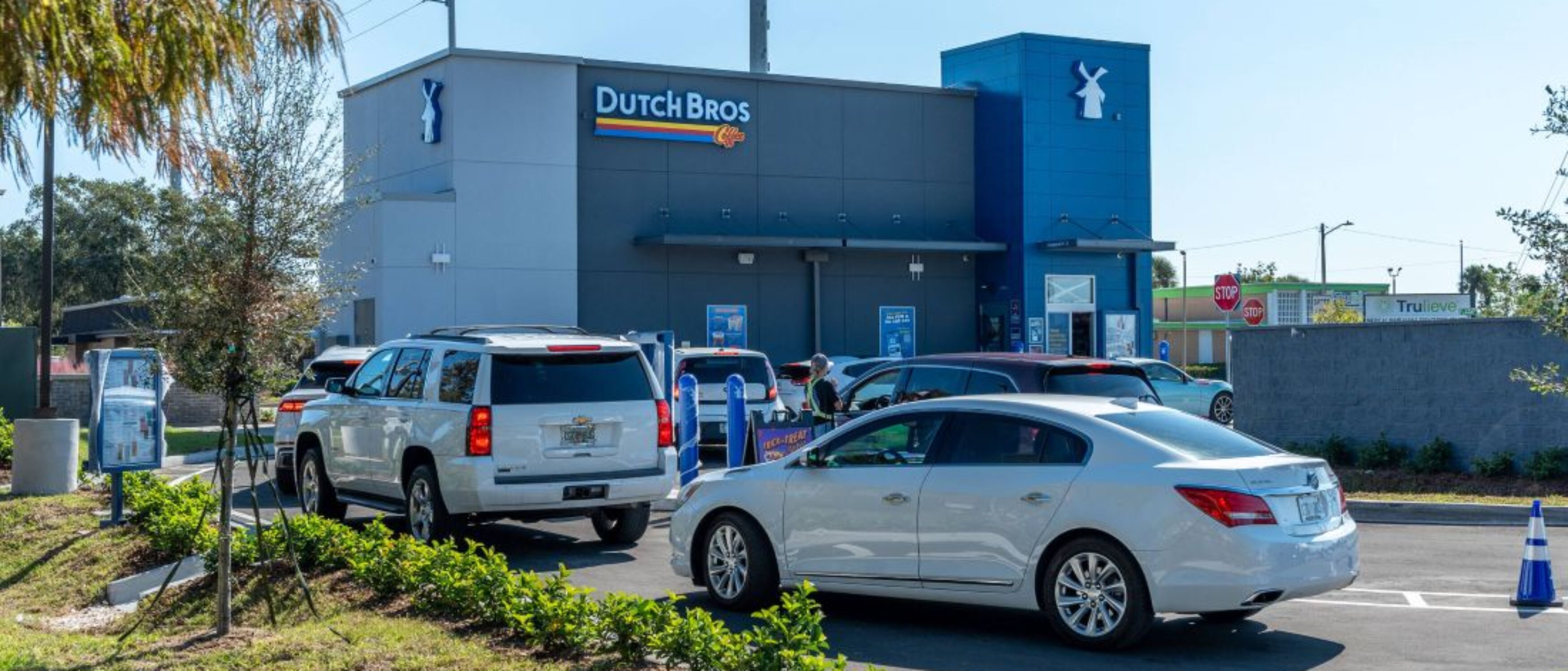 NNN Coffee Investment in Eustis, FL