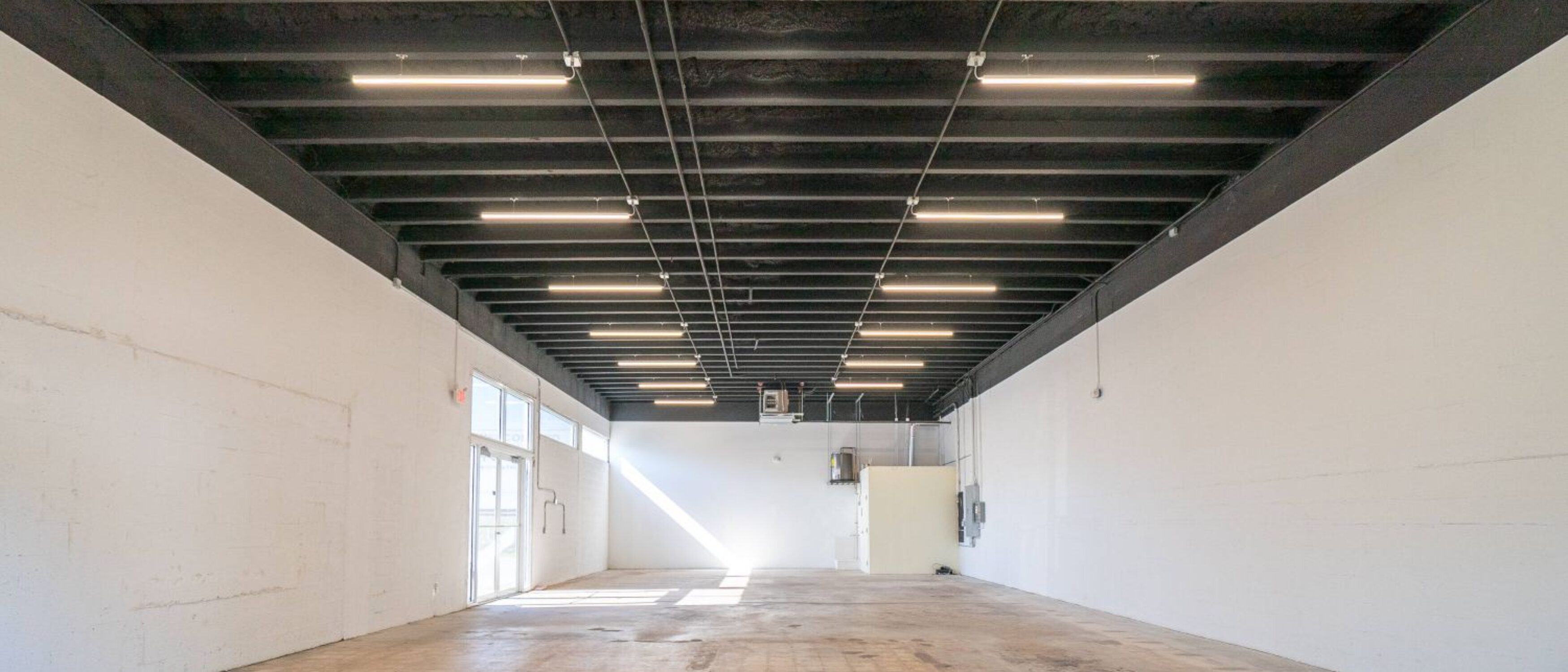 Flex Industrial Space in Miami for Business Use