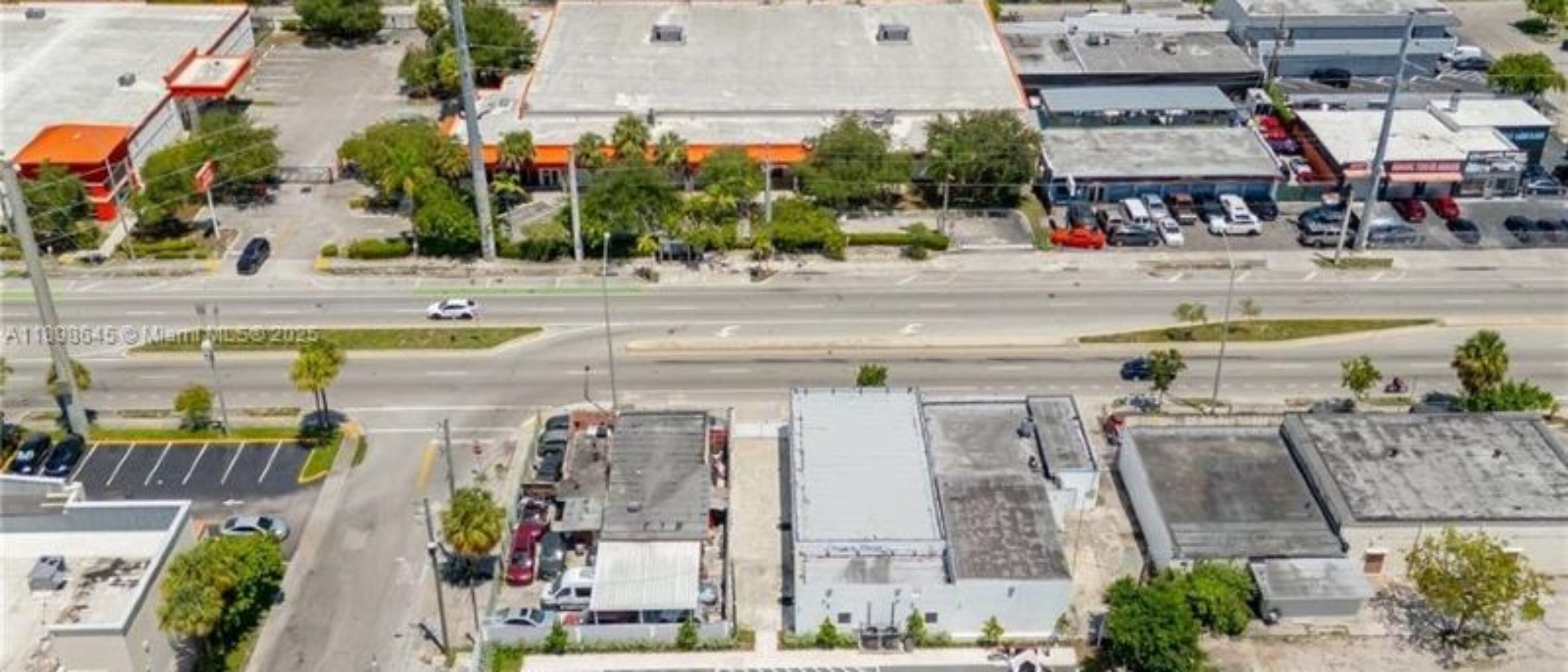 Versatile Retail Office Space in Orlando