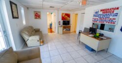 Warehouse Space in Miami with Office and Parking