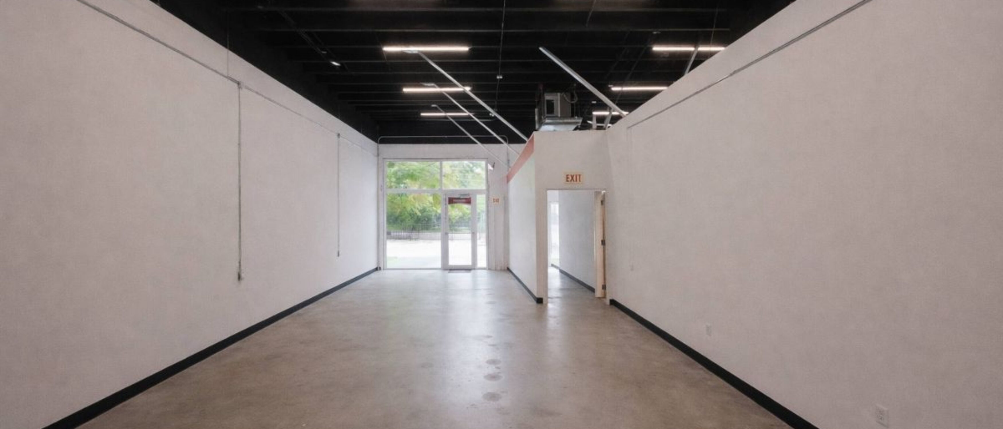 Flex Industrial Space Miami 2,100-2,120 SqFt Lease
