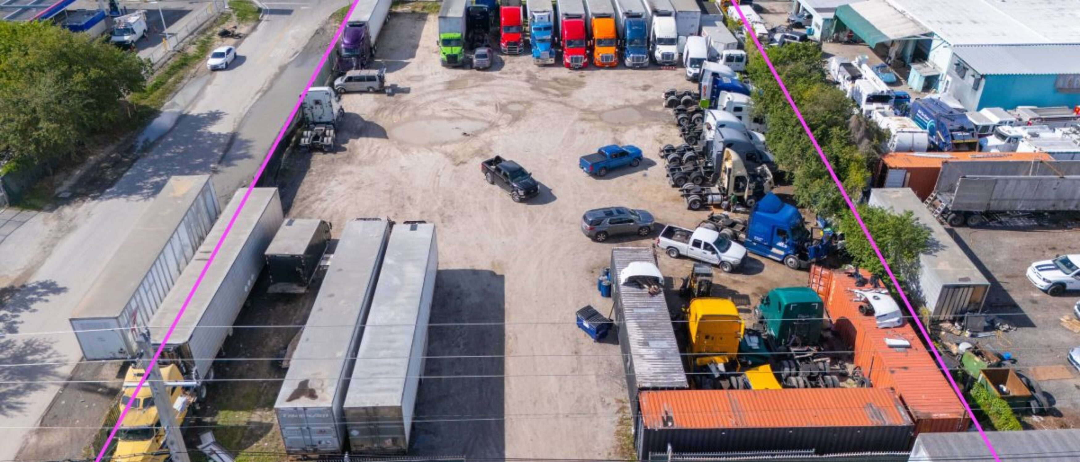 Industrial Outdoor Storage in Miami for Contractors