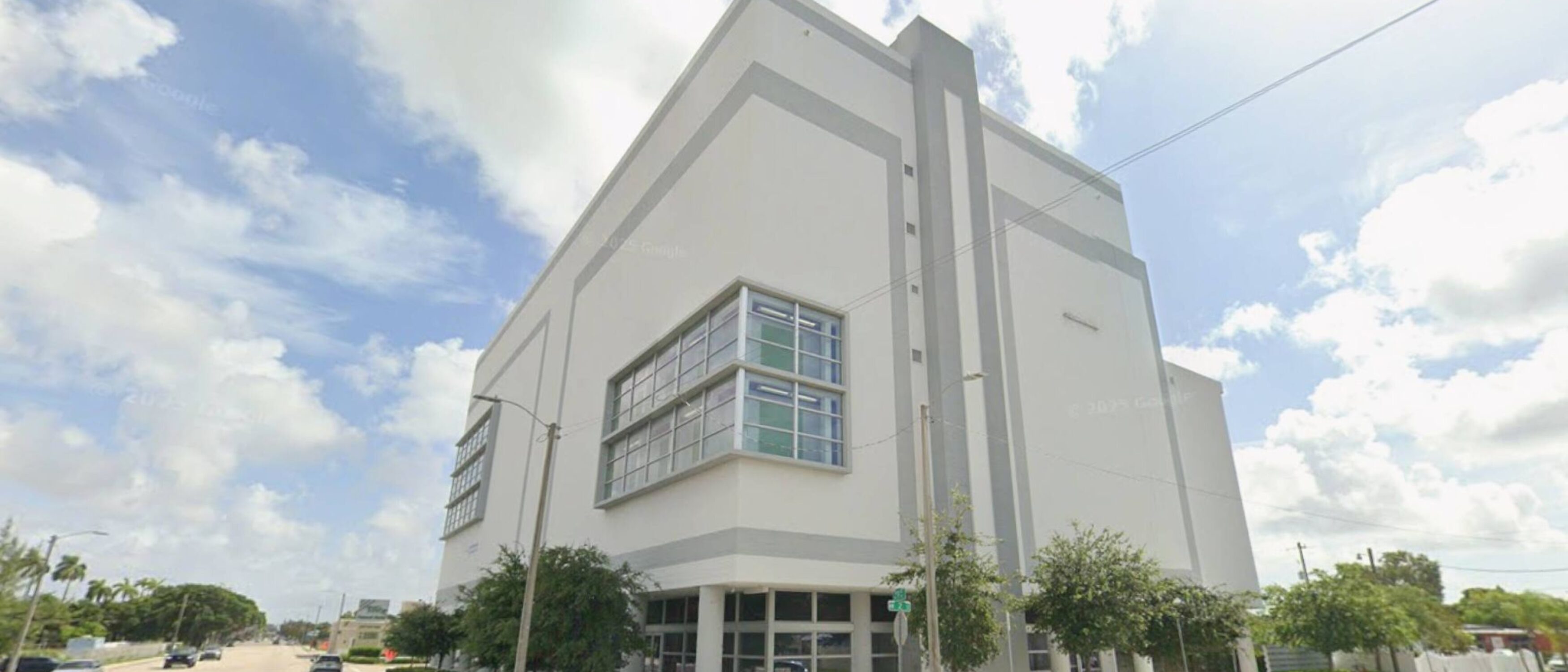 Miami Retail Space for Lease High Traffic Area