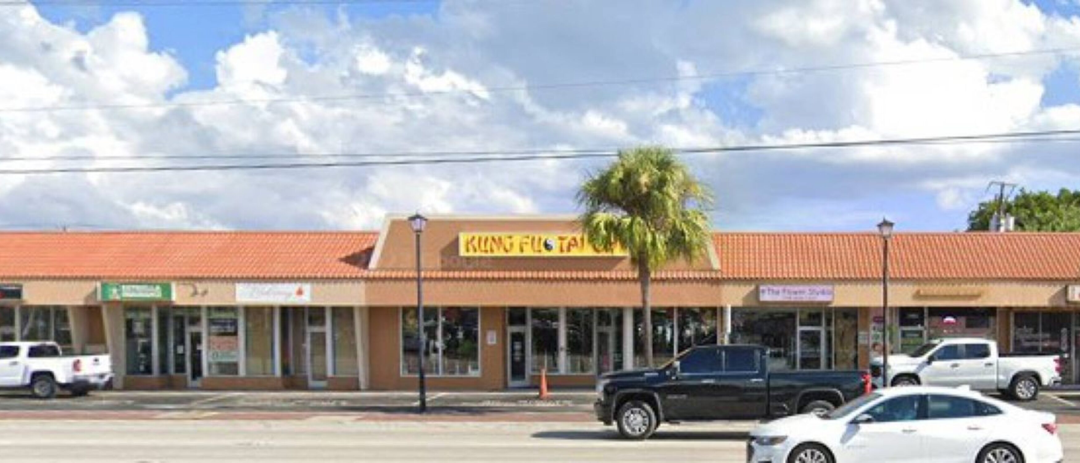 Retail Space North Miami High Exposure Lease