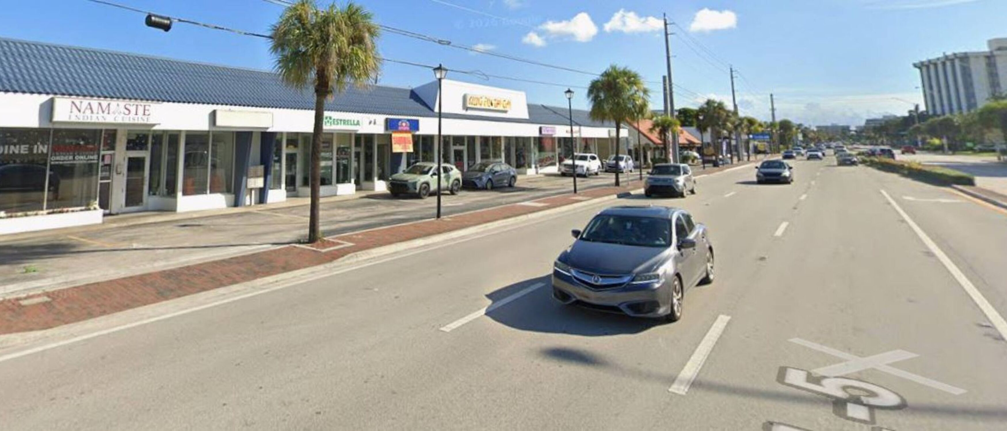 Retail Space North Miami High Exposure Lease