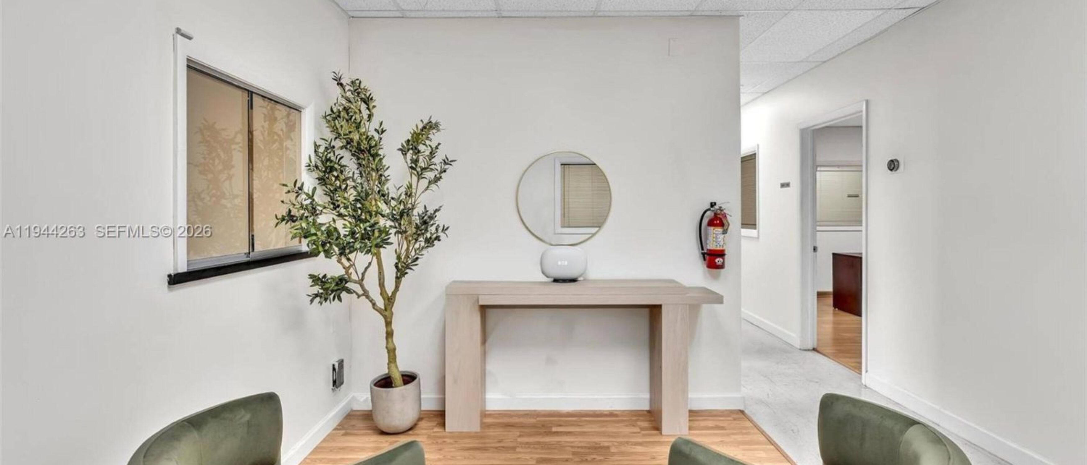 Small Office Space Hollywood FL Lease Deal