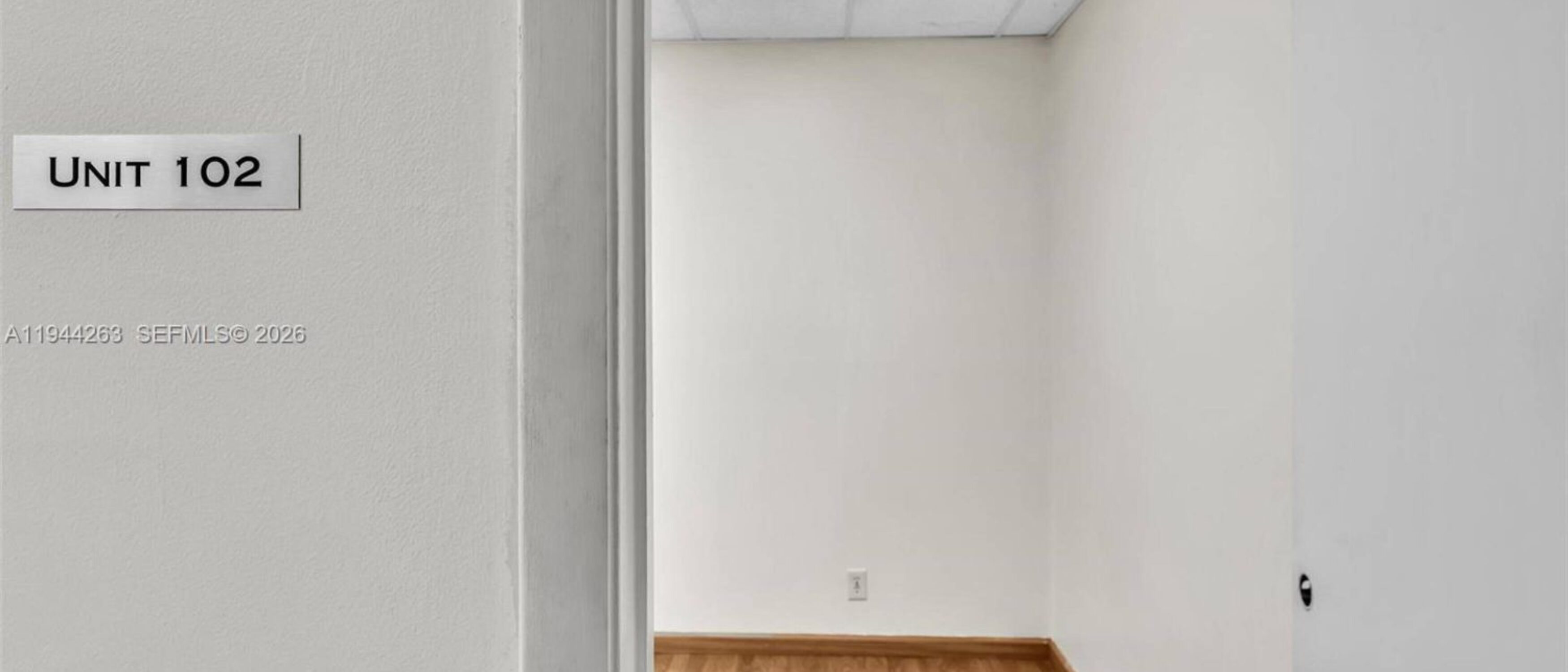 Small Office Space Hollywood FL Lease Deal