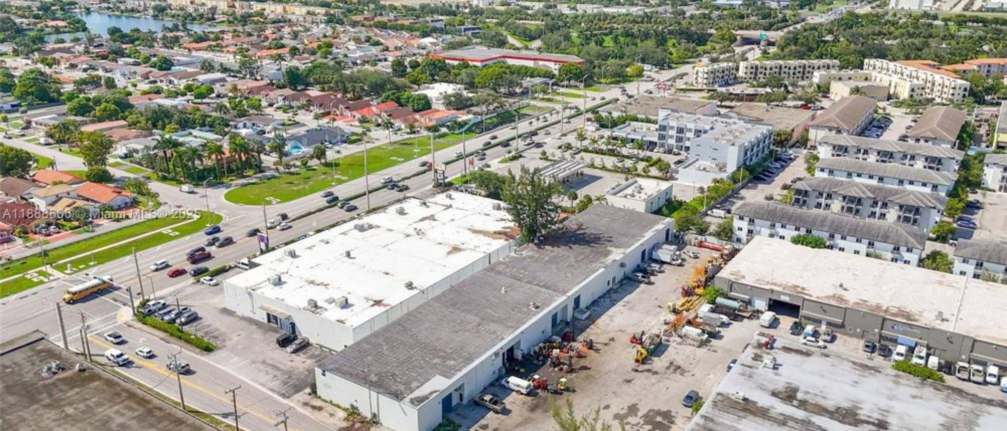 Warehouse Space Hialeah FL 12,000 SqFt Lease