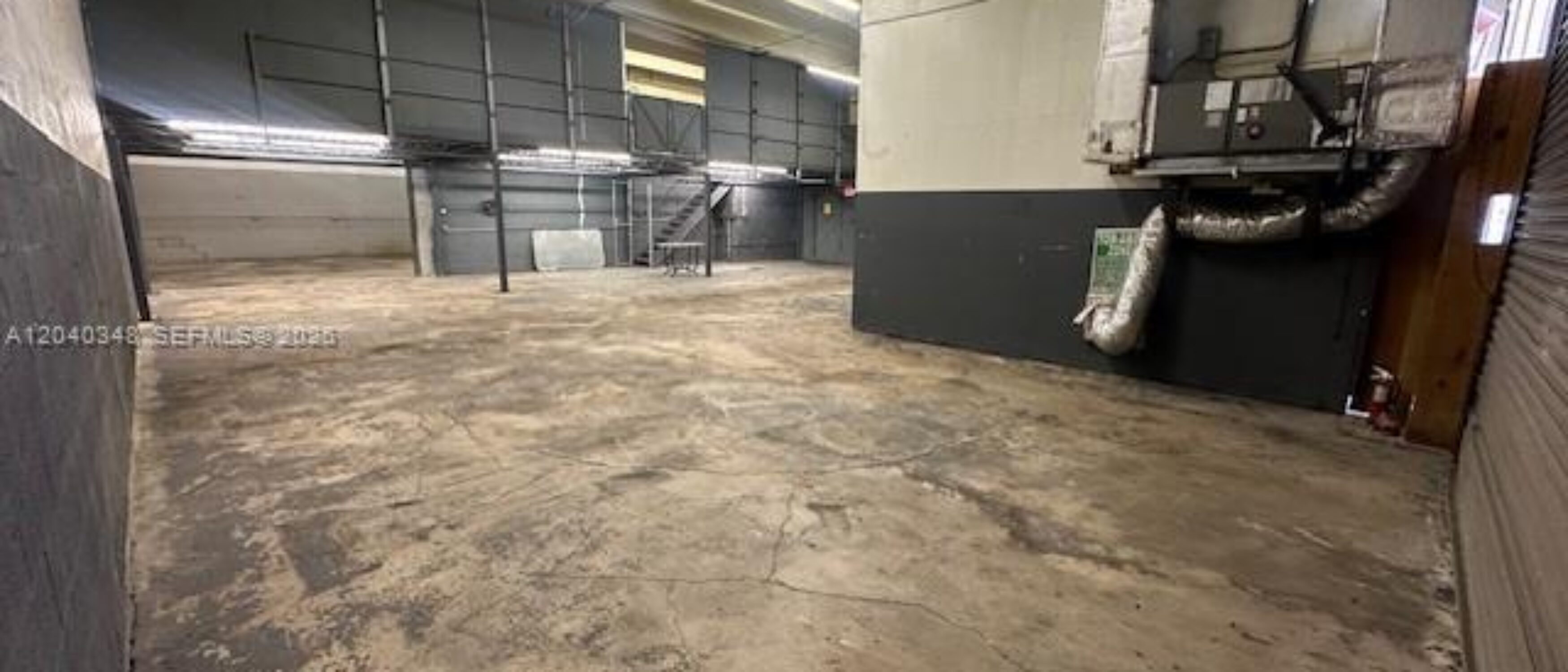 Miami Industrial Warehouse for Lease