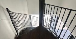 Miami Industrial Warehouse for Lease
