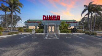 Restaurant & Development Opportunity in Sebring