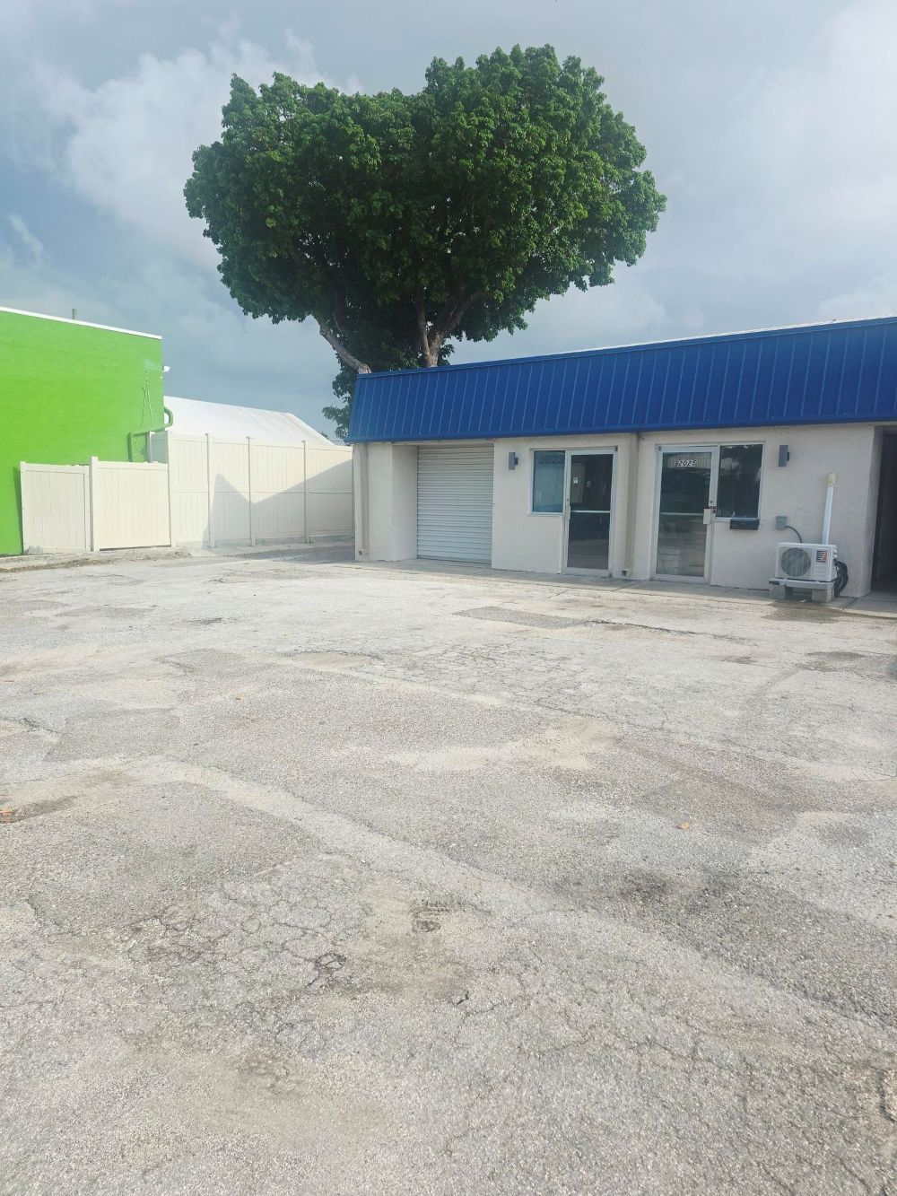 Flex Space for Lease in Sarasota, FL