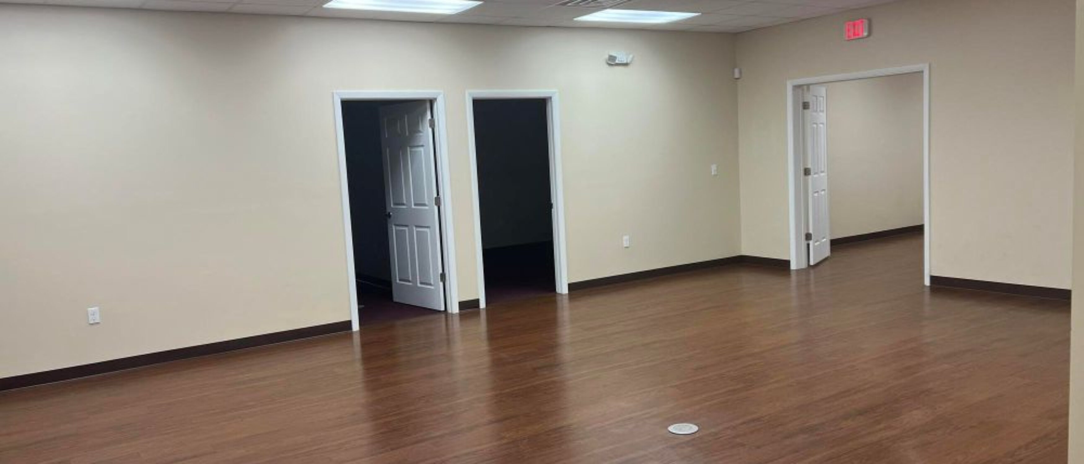 Office Building for Lease in Alachua, Florida