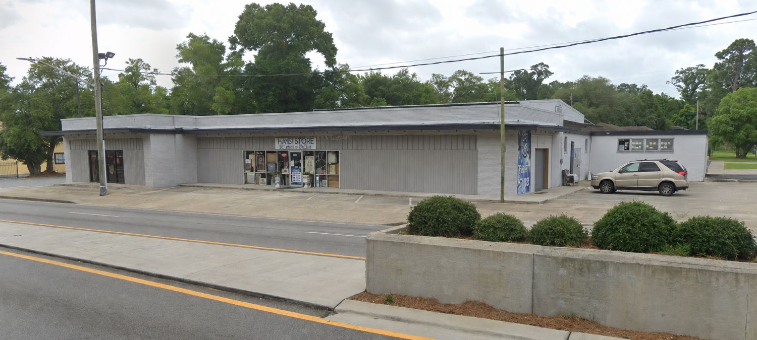 Retail Flex Space in Pensacola, FL