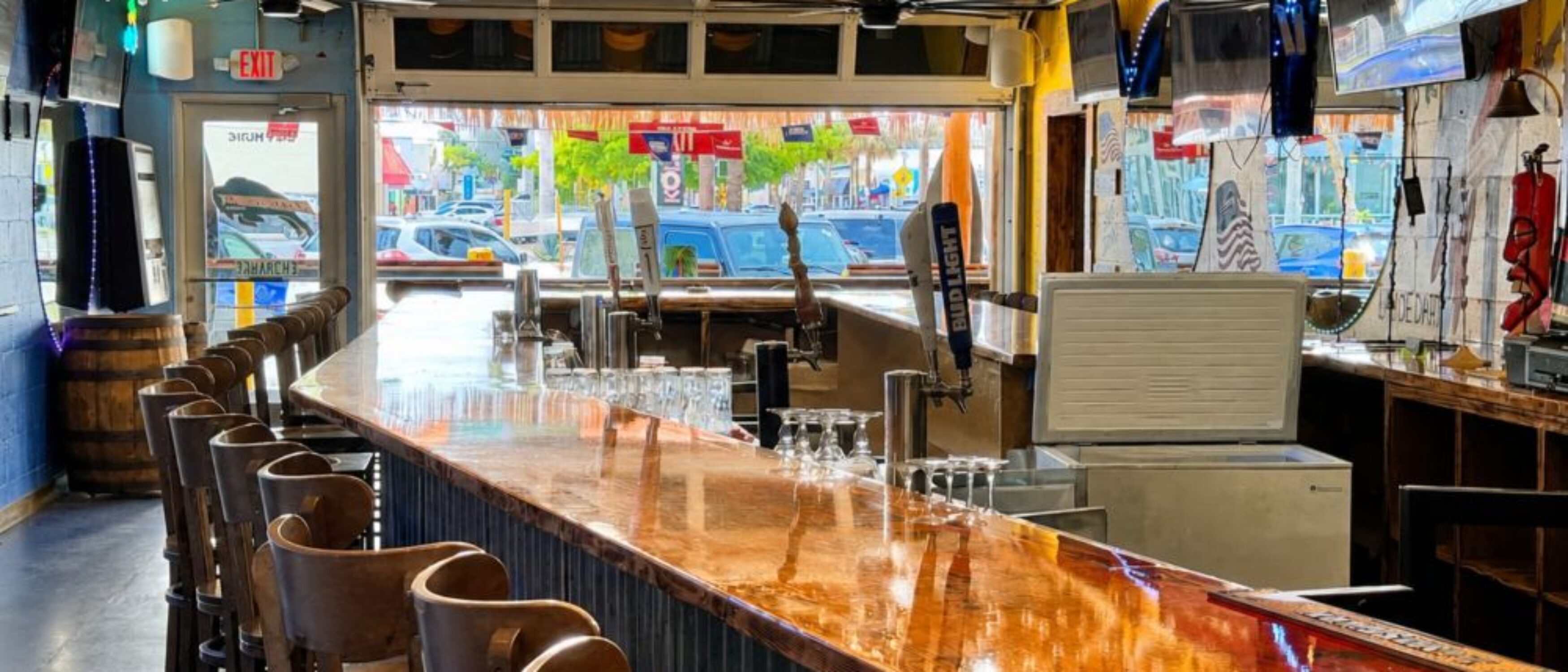 Retail Space for Lease in Sarasota, FL
